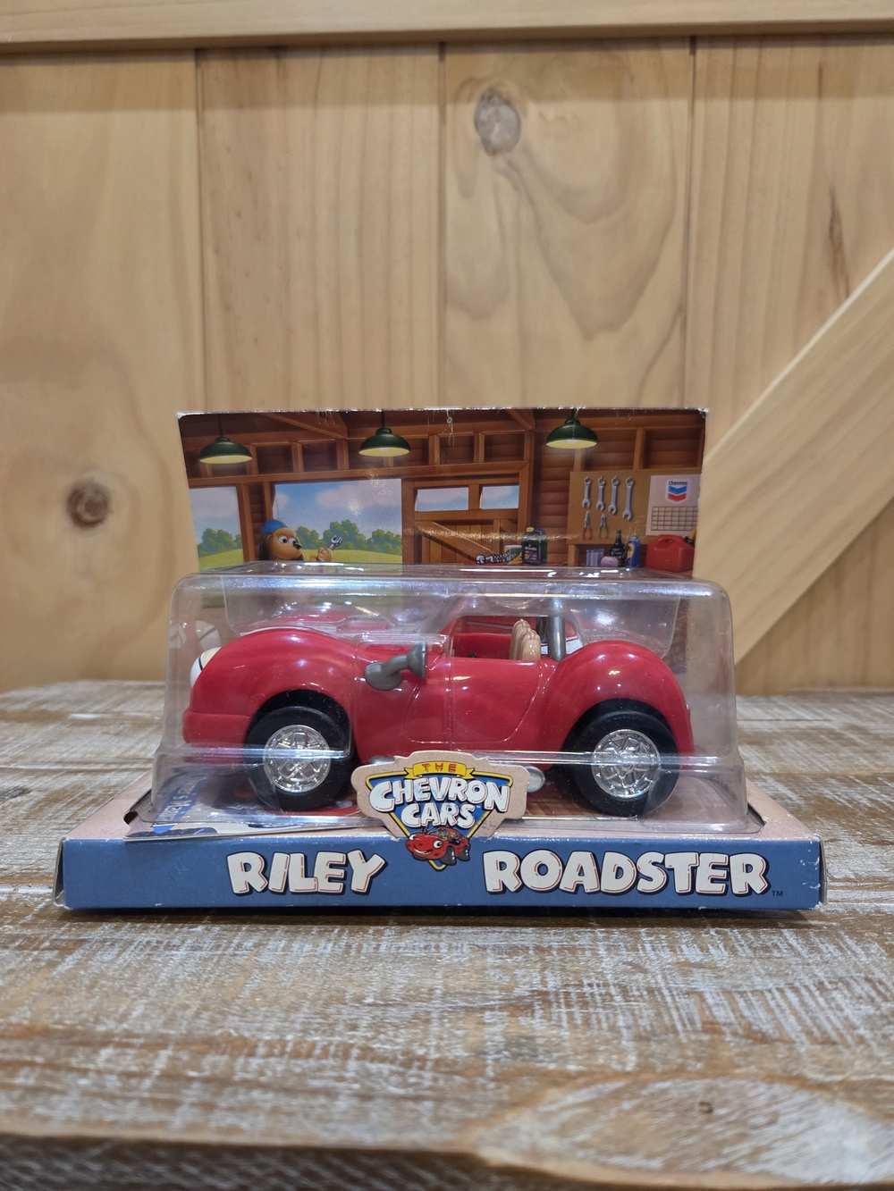 NIB | Vintage Chevron Cars Riley Roadster